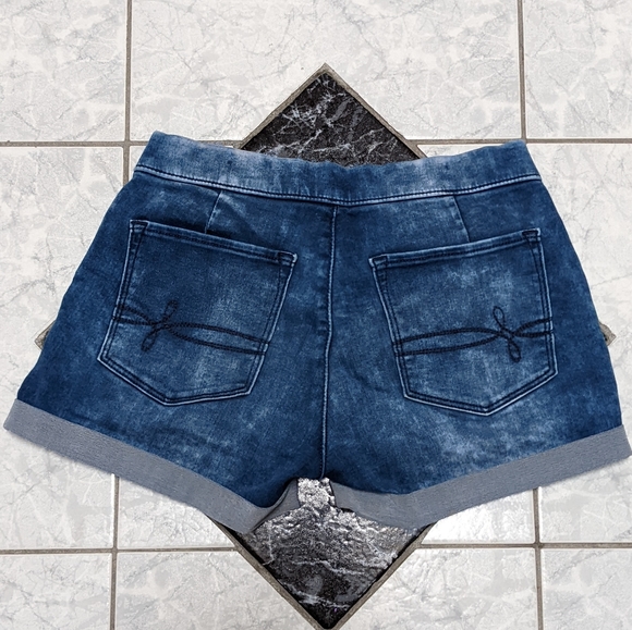 Denizen from Levi's Shorts - Picture 3 of 5